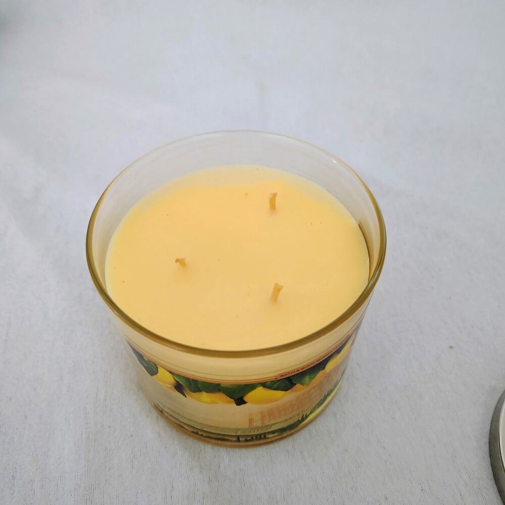 Bath & Body Works Limoncello Candle 3 Wick Jar Home Fragrance NEW Lemon Zest - Picture 2 of 3